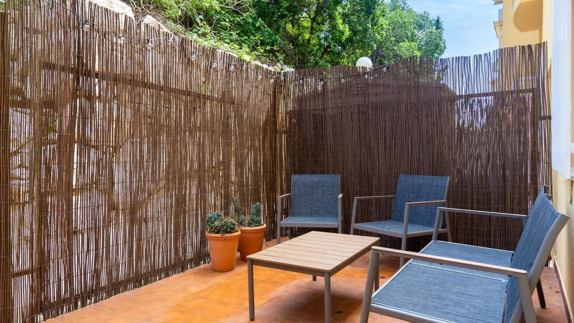 2 Bedrooms With Pool, Terrace And Balcony Fuengirola